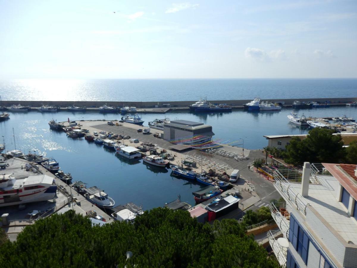 Duplex Primera Linea De Mar L'Ametlla de Mar Kültér fotó